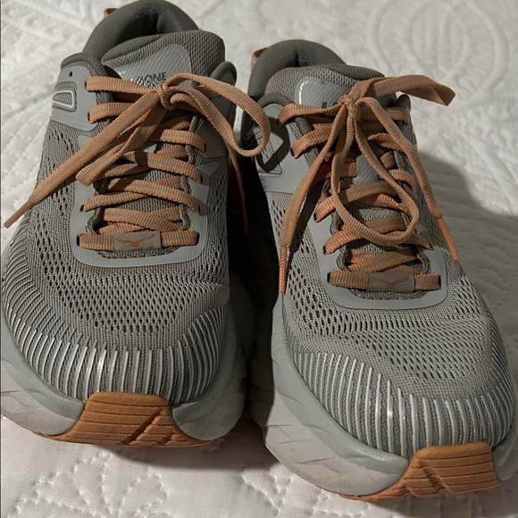 Hoka Bondi 7 Gray and Peach/Coral Athletic Shoe SZ: 7.5 - Picture 13 of 16